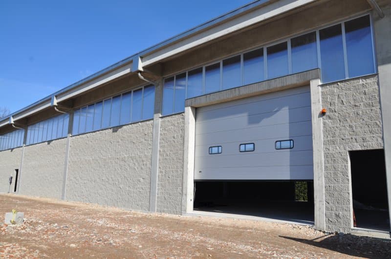Porta sezionale industriale